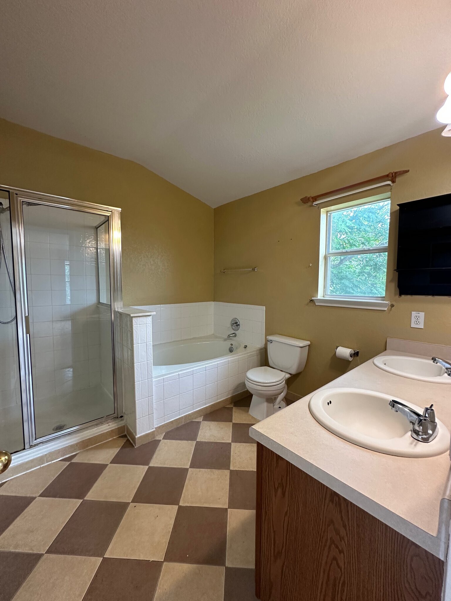 Building Photo - 9426 Santa Fe Ridge