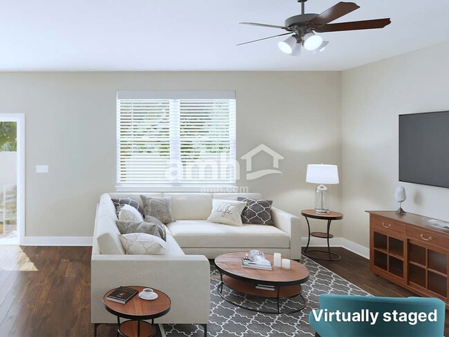 Building Photo - 610 W Lionel Rd