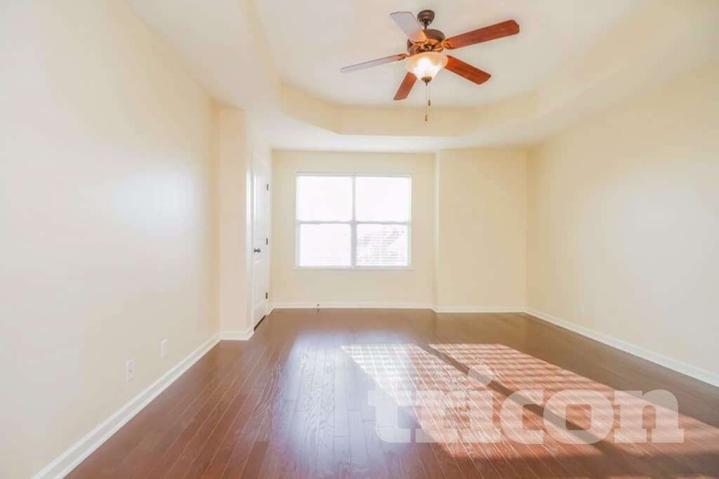 Building Photo - 2106 Tabasco Way