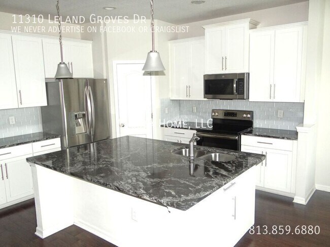 Building Photo - 11310 Leland Groves Dr