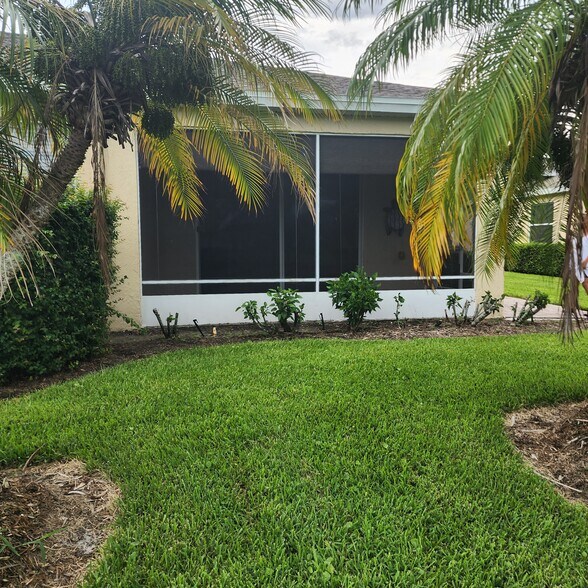 Building Photo - 6648 Liberty Pl