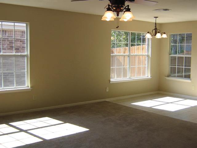 Building Photo - 516 Tenison Ln