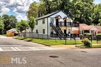 Building Photo - 1026 Ashby Grove SW