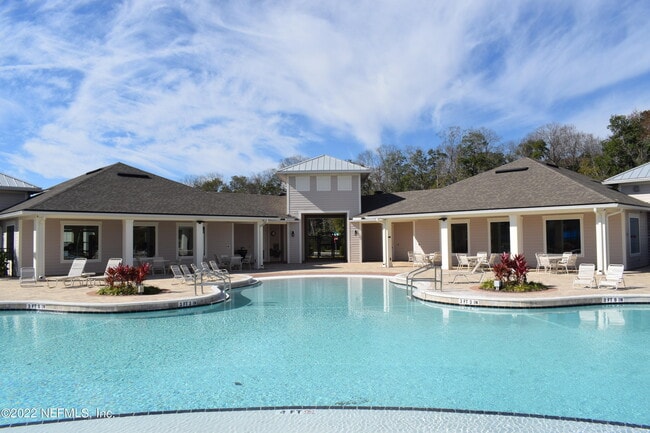 Building Photo - 3733 Shiner Dr