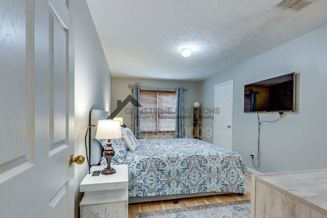 Building Photo - 668 Flintlock Ct