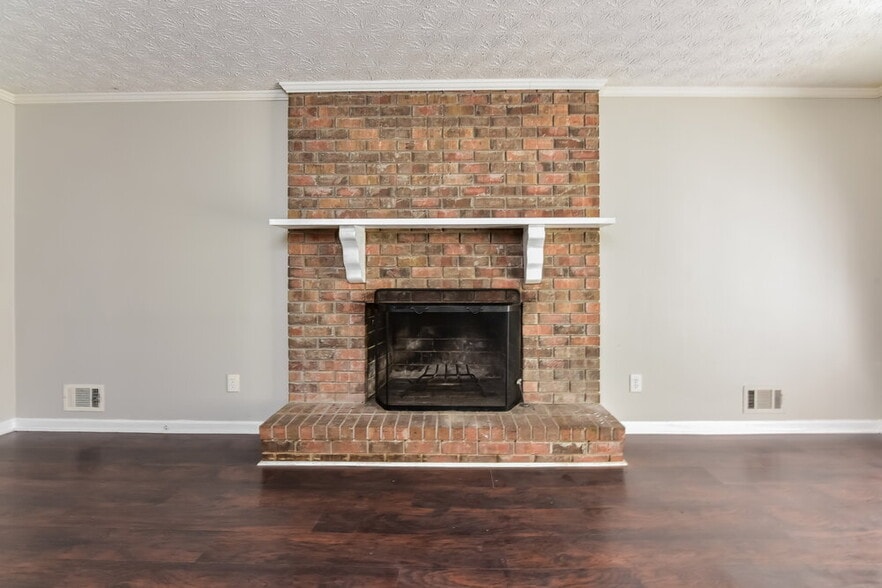 Building Photo - 5002 Post Rd Ct