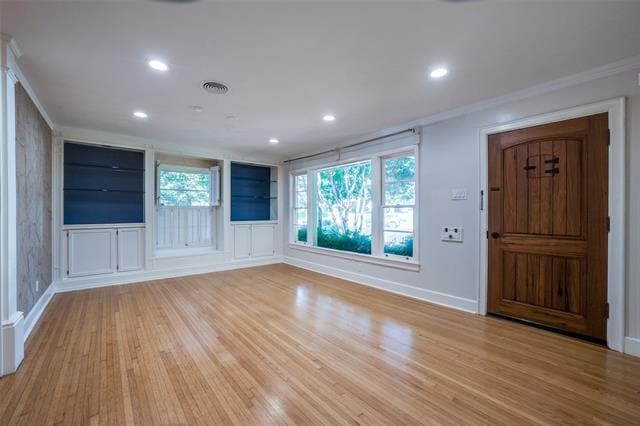 Building Photo - 2129 Elmwood Blvd