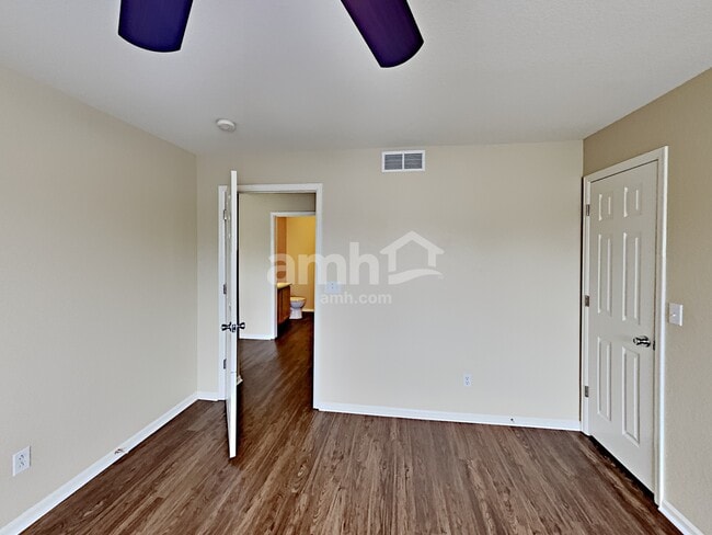 Building Photo - 3944 Malta St