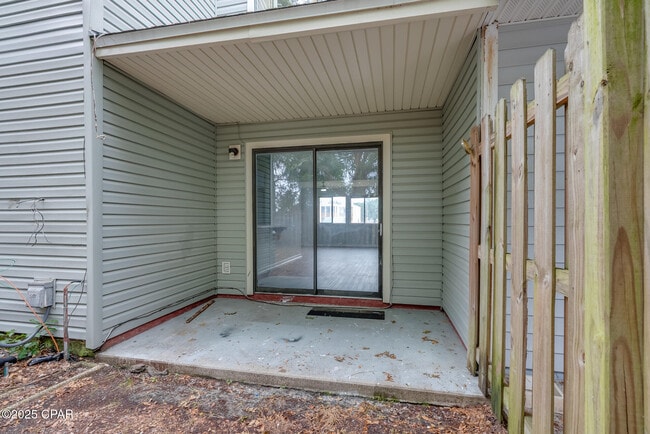 Building Photo - 505 Palermo Rd