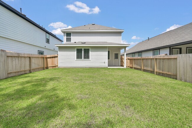 Building Photo - 13244 Musky Dr