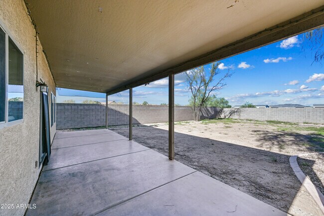 Building Photo - 3632 W St Charles Ave