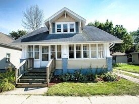 Building Photo - 1519 22nd St