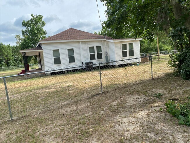 Building Photo - 951 FM 222