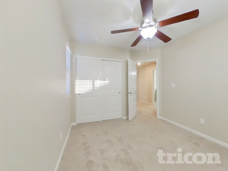 Building Photo - 12584 W Via Dona Rd