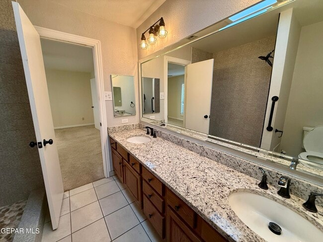 Building Photo - 763 Espada Dr