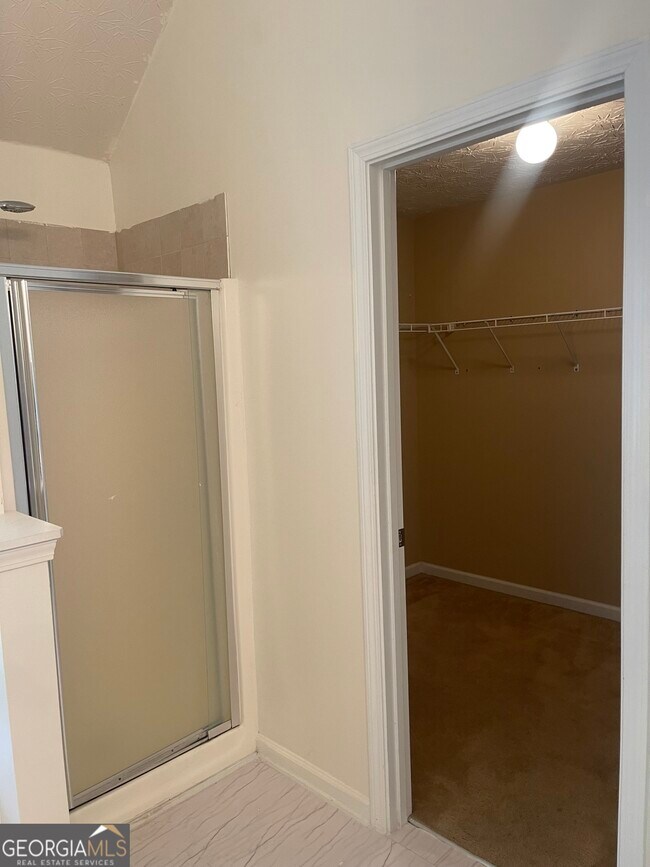 Building Photo - 11053 Aliyah Dr