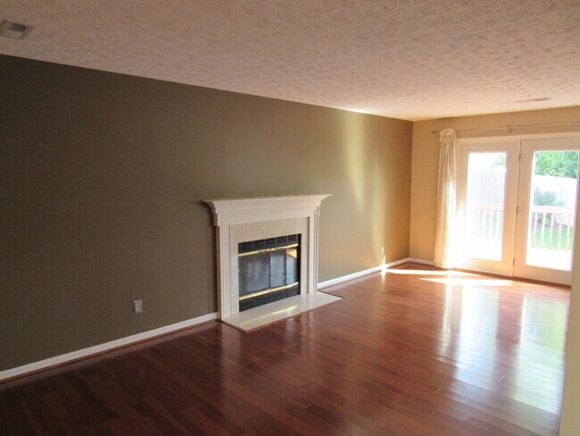 Building Photo - 3-Bedroom Cedar Bluff home available Now!!