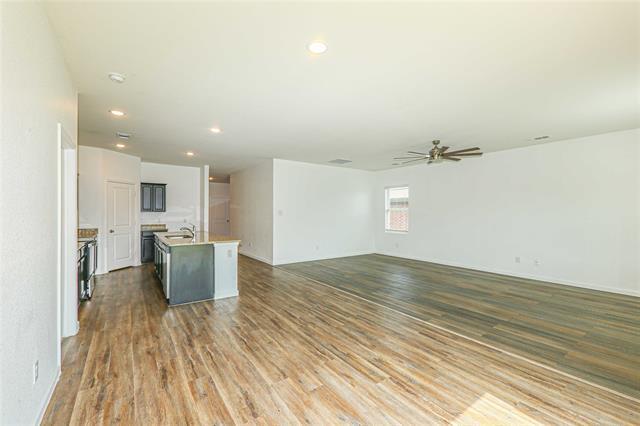 Building Photo - 746 Wilshire Dr