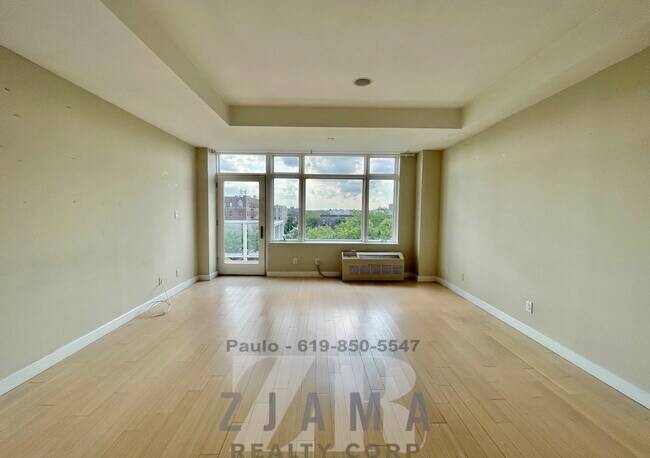 Building Photo - 601 Ocean Pkwy