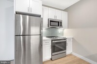 Building Photo - 1144 Frankford Ave
