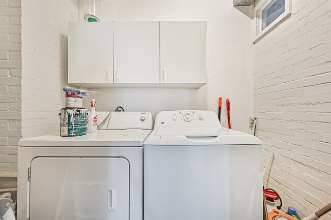 Building Photo - 2201 48th St