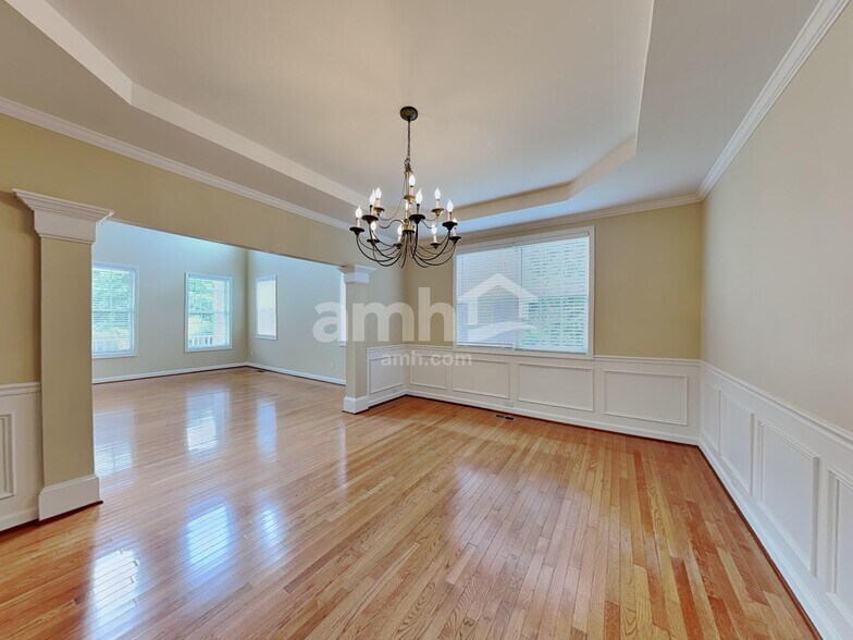 Building Photo - 9413 Philbeck Ln