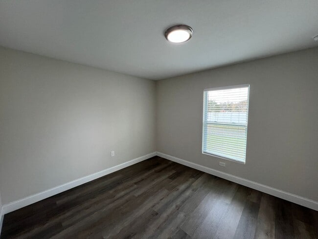 Building Photo - Lovely 3 Bedroom, 2 Bathroom Home in Ocala!!!