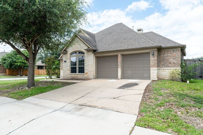 Building Photo - 11516 Sunny Creek Ln