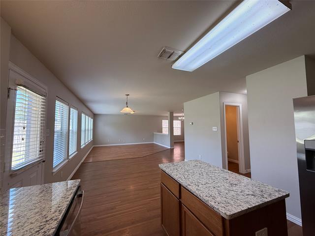 Building Photo - 1117 Acacia Dr