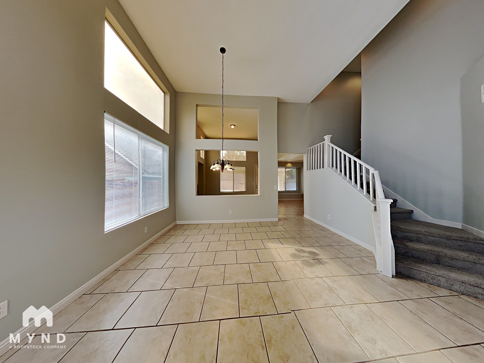 Building Photo - 245 Farlin Cir