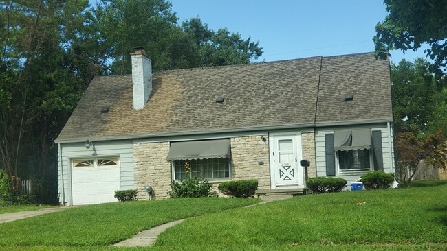 Building Photo - 2332 Nolen Dr