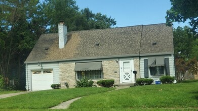 Building Photo - 2332 Nolen Dr