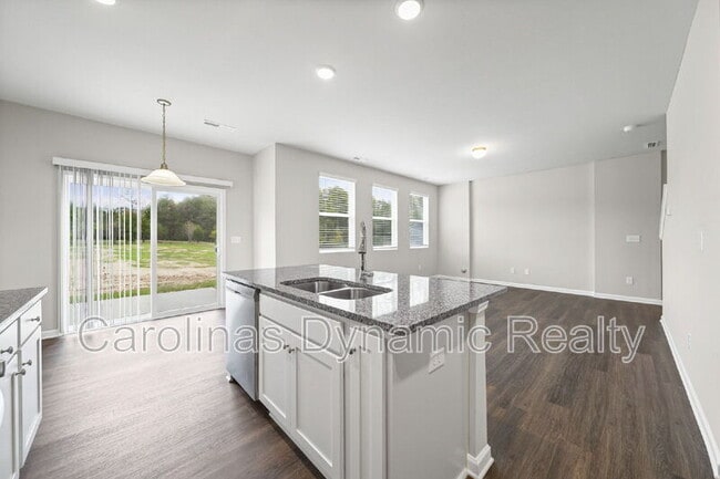 Building Photo - 133 Pumice Dr