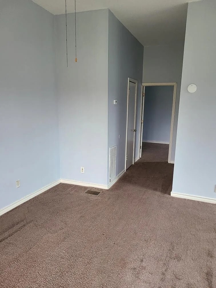 Building Photo - 221 16th St