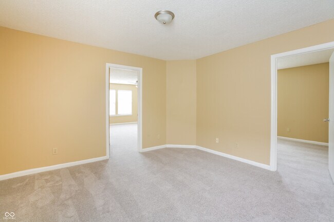 Building Photo - 1180 Odell Ln