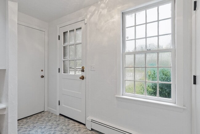 Building Photo - 6 John Matthews Rd