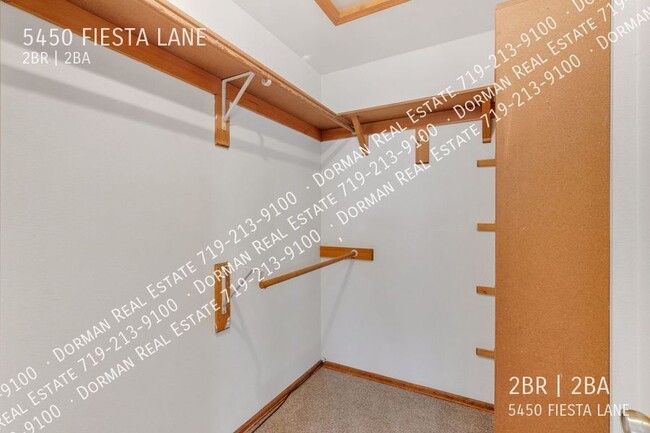 Building Photo - 5450 Fiesta Ln
