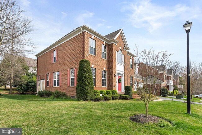 Building Photo - 4561 Rona Pl
