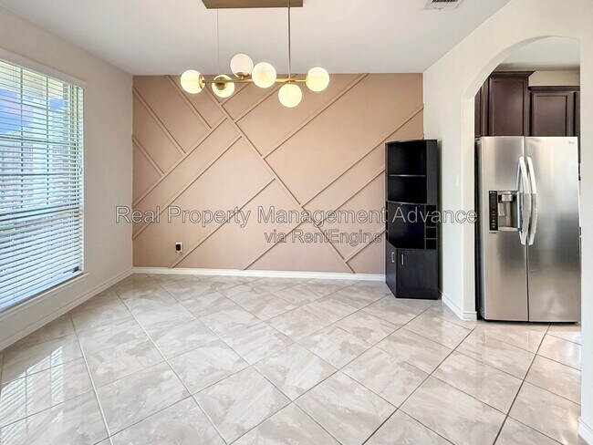 Building Photo - 10228 Tahoka Pl