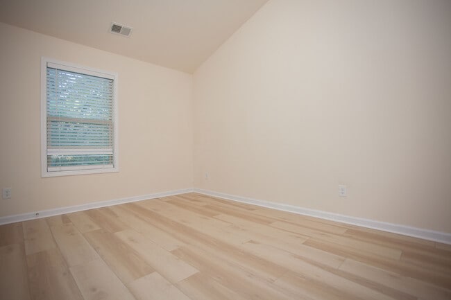 Building Photo - 6469 Panasa Ct