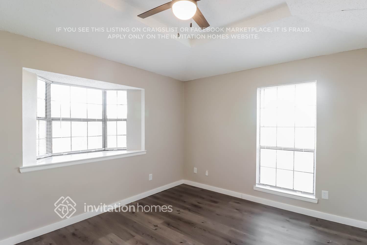 Building Photo - 380 Alpine Dr