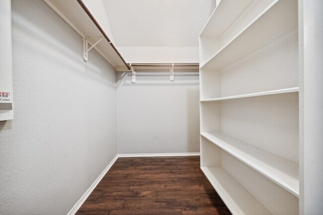 Building Photo - 17218 Double Lilly Dr