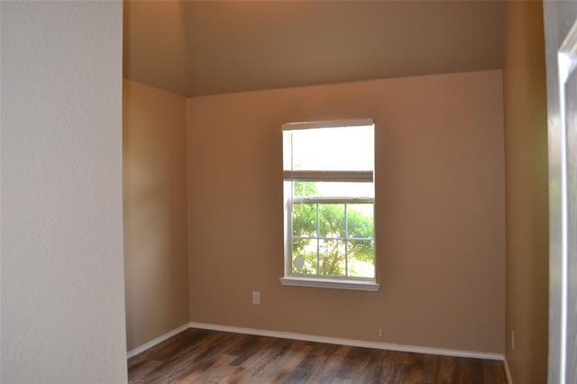 Building Photo - 6005 Hidden Pine Ln