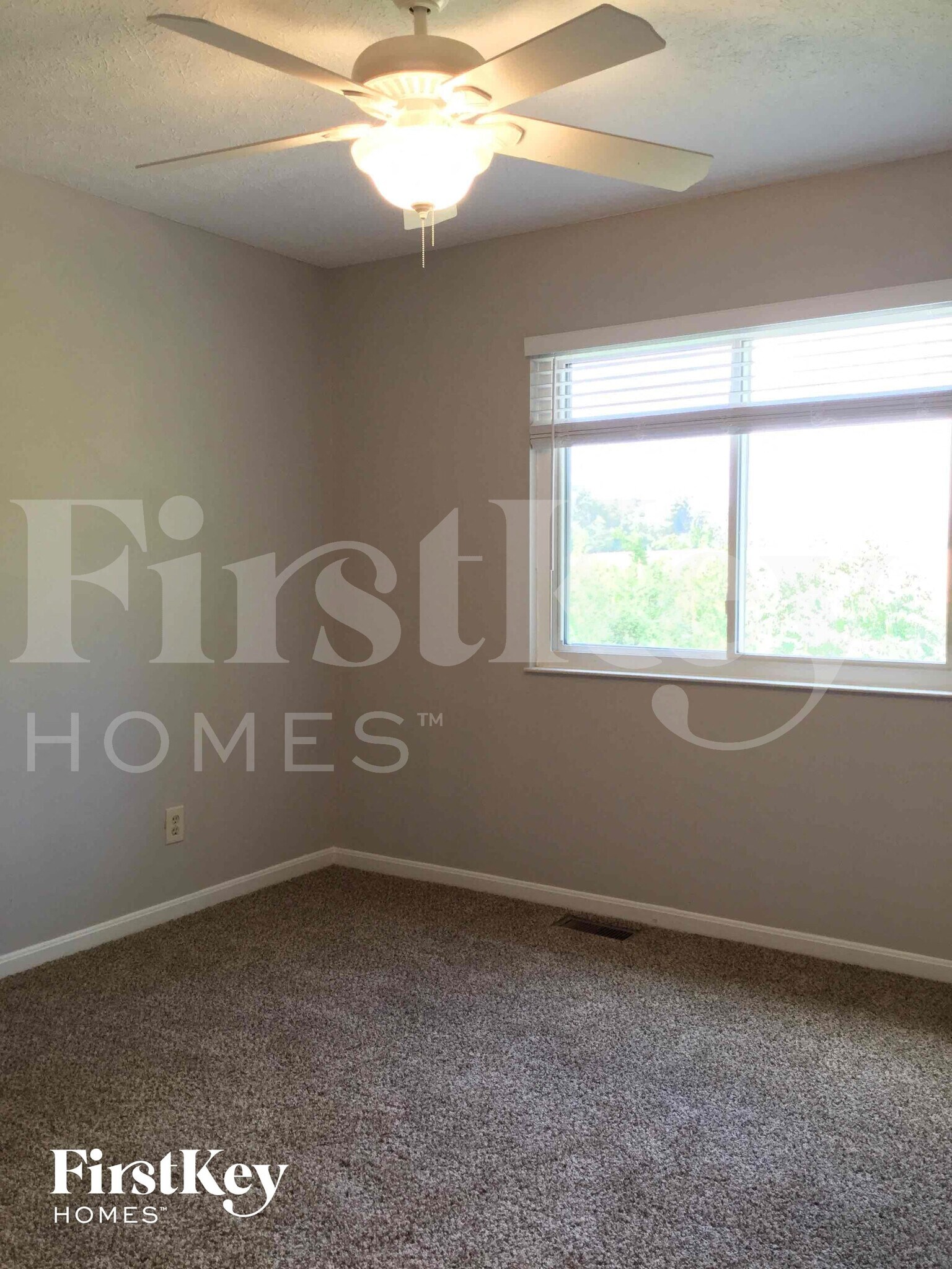 Building Photo - 254 Truro Ct