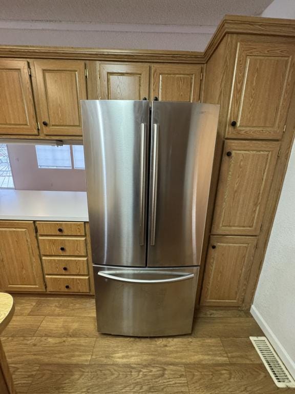 Building Photo - 4885 N Sierra Rd