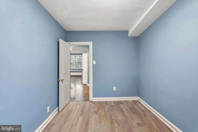 Building Photo - 7318 Frontenac St