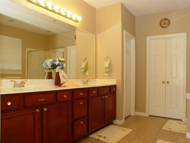 Building Photo - 3412 Tanyard Ct