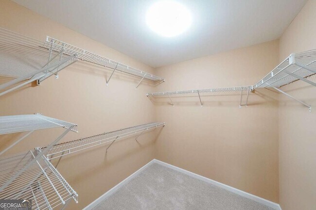 Building Photo - 1128 Southland Bluff