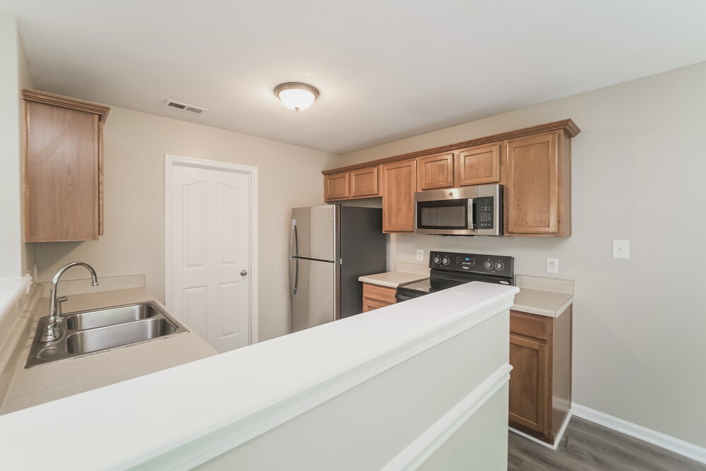 Building Photo - 3910 Hunter Hill Ln