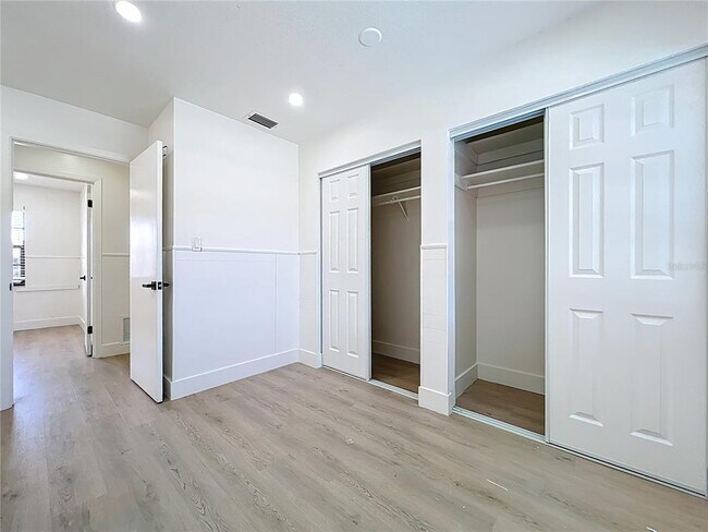 Building Photo - 3463 Arnel Dr